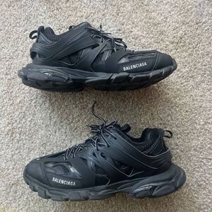 Black Balenciaga Tracks no box